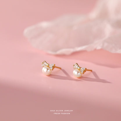 Pearl Bow Sweet Stud Earrings